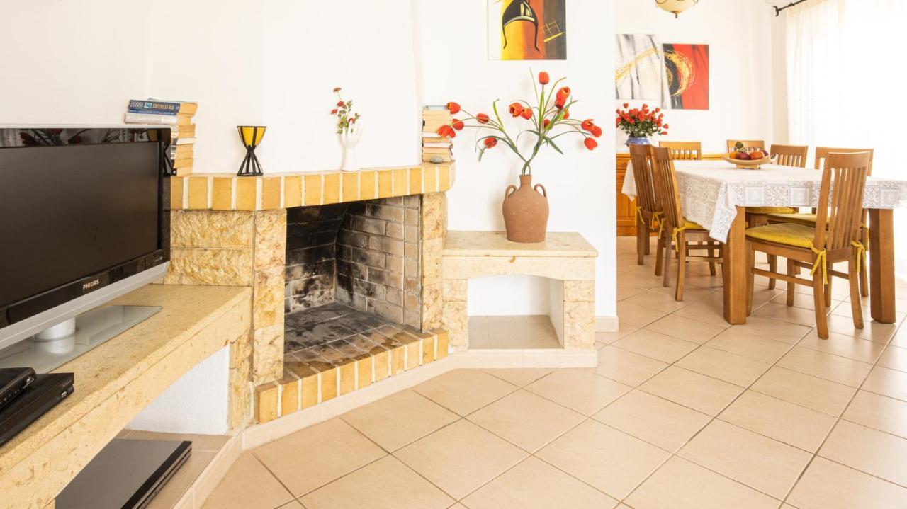 Villa Cesaltina - Gale - Swimming Pool - By Bedzy Albufeira Ngoại thất bức ảnh