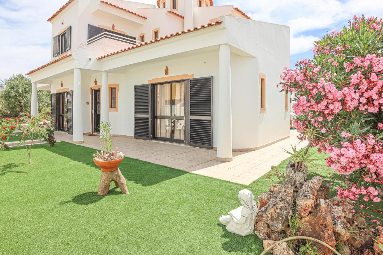 Villa Cesaltina - Gale - Swimming Pool - By Bedzy Albufeira Ngoại thất bức ảnh